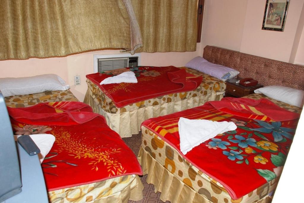 Tiba Hotel أسوان الغرفة الصورة